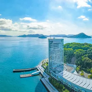 4* Otel Grand