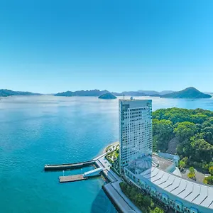4* Otel Grand